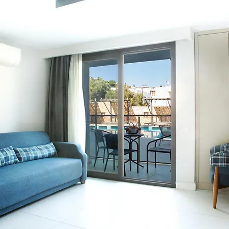 Queen By Important Group Travel Bodrum