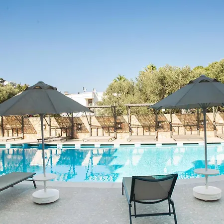 Aparthotel Queen By Important Group Travel 3*