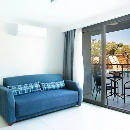 Aparthotel Queen By Important Group Travel