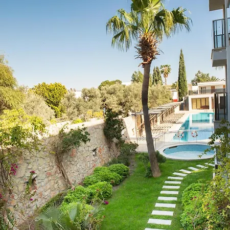 Aparthotel Queen By Important Group Travel Bodrum