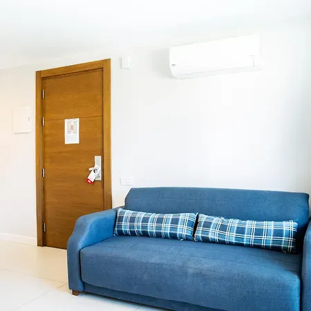 Aparthotel Queen By Important Group Travel
