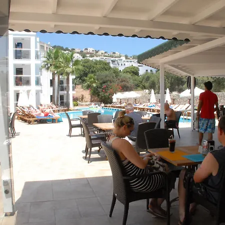 Aparthotel Queen By Important Group Travel Bodrum