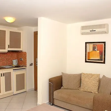 Aparthotel Queen By Important Group Travel Bodrum