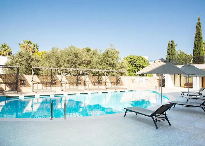 Hotel Queen By Important Group Travel Gumbet