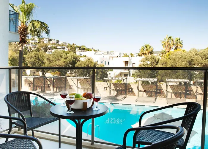 Queen By Important Group Travel