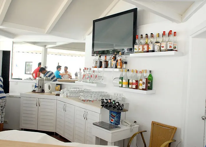 Hotel Queen By Important Group Travel