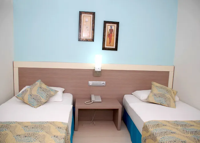 Queen By Important Group Travel Gümbet