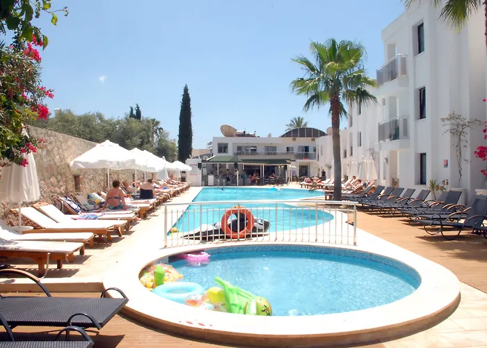 Queen By Important Group Travel