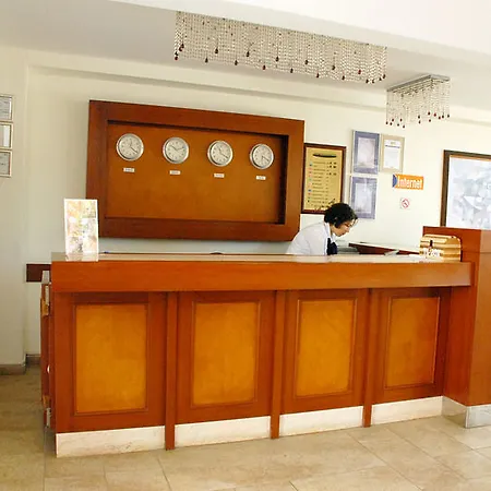 Queen By Important Group Travel 검벳